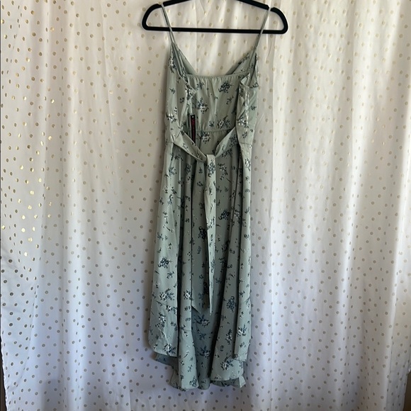 No Boundaries Green Floral Dress - Picture 4 of 11